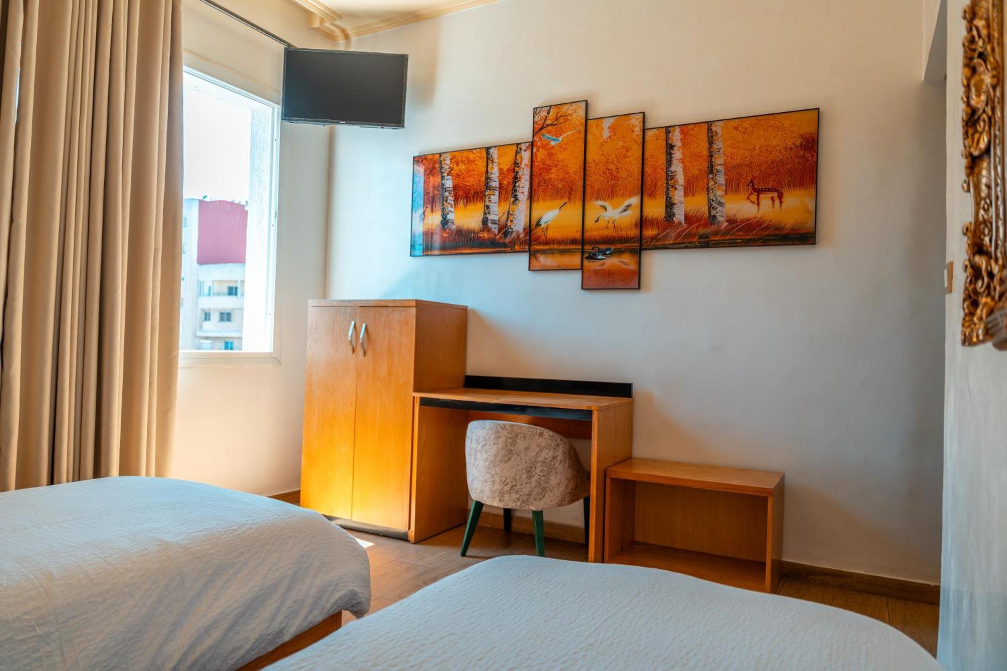 Hotel D'Europe Centre Ville ケニトラ エクステリア 写真